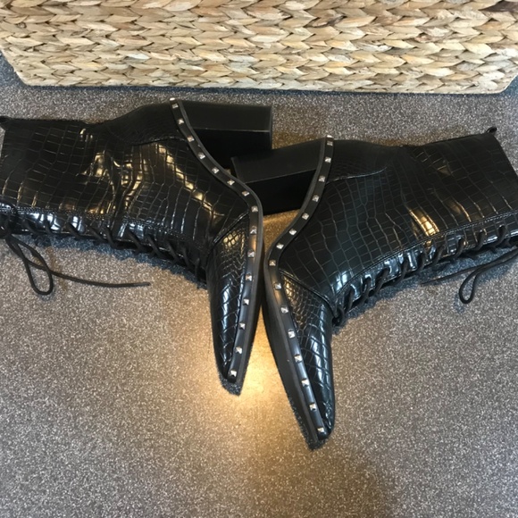 Charles David "Duffy" Black Mid-Calf Pointy Studded Zip/ Lace-up Boots E… - Picture 13 of 16